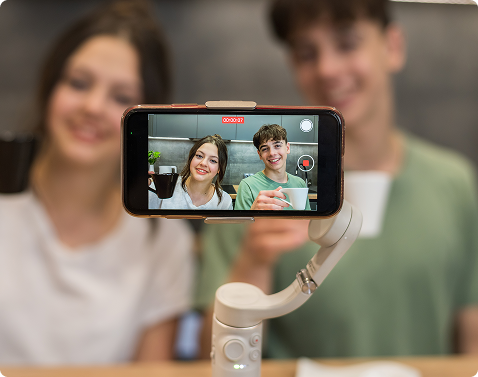 Influencers-in-Residence (Creators' Economy)